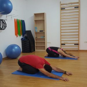 pilates, stretching, yoga-1950971.jpg